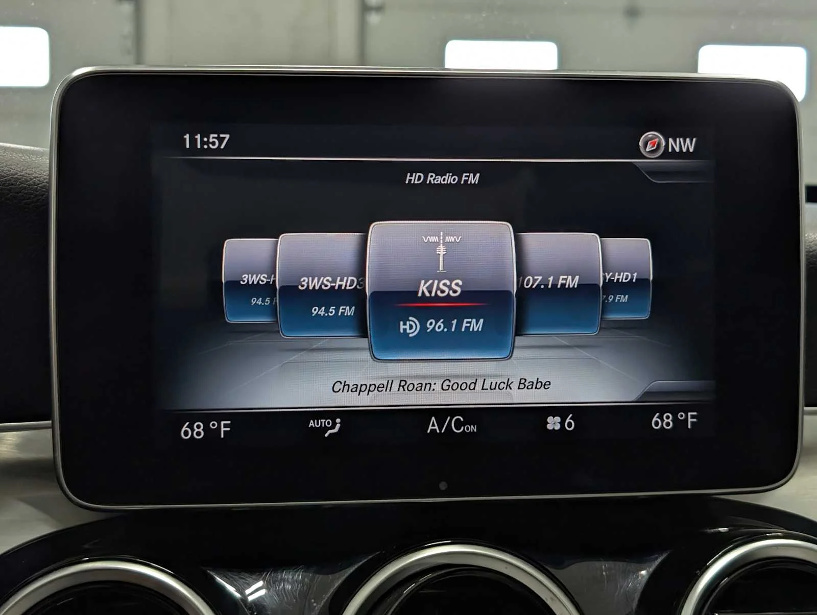 Used 2015 Polar White Mercedes-Benz C 300 image 24