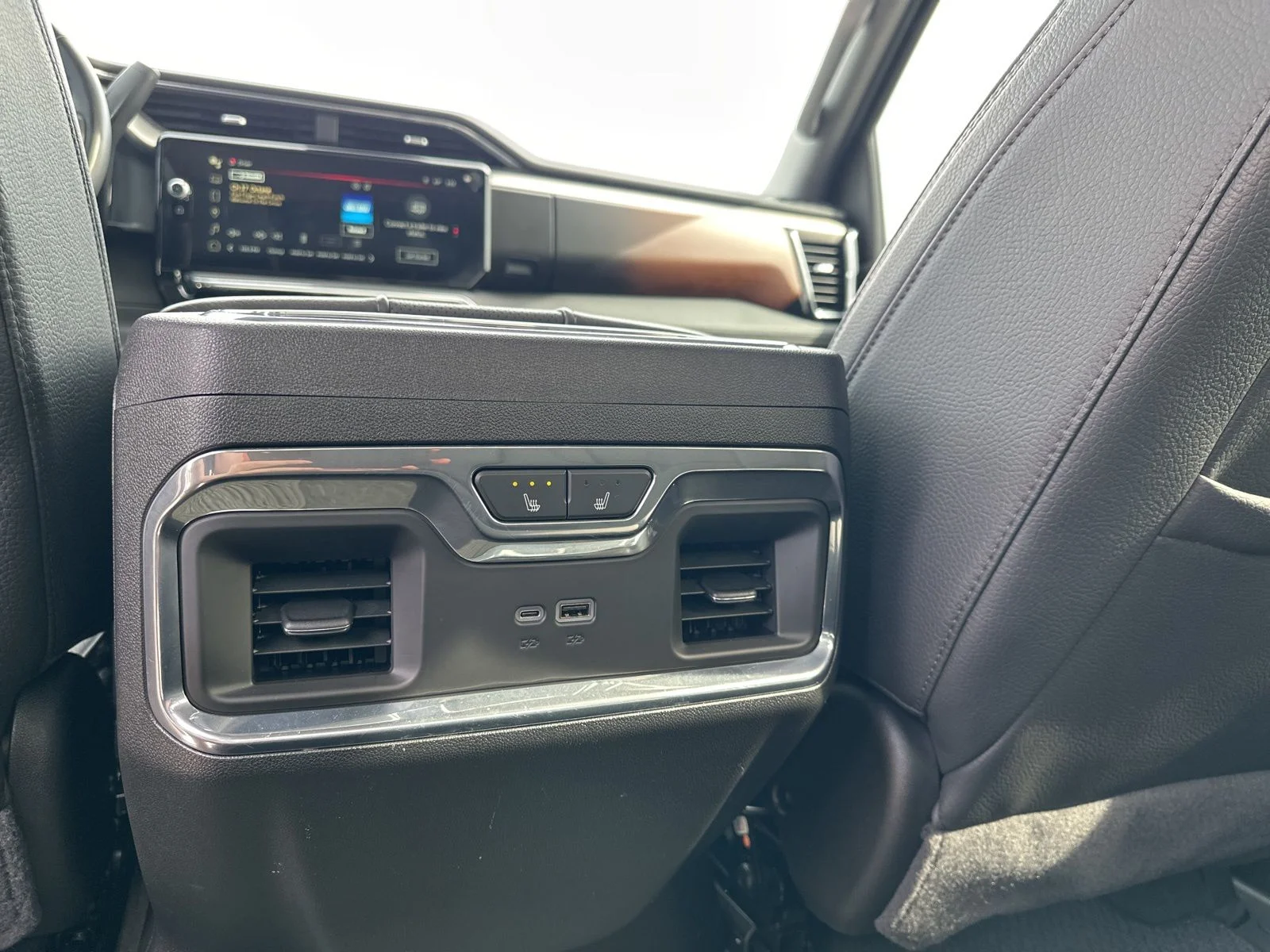 2024 GMC Sierra 2500HD Denali - Photo 24
