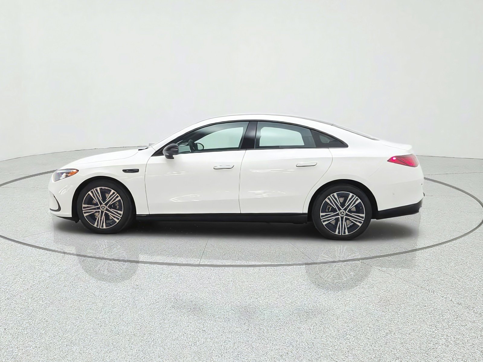 New 2027 Polar White Mercedes-Benz CLA 250+ Electric RWD image 8