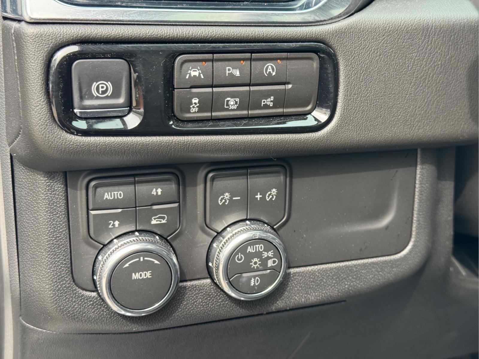 Used 2026 Summit White GMC Denali image 23