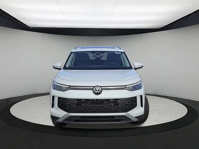 New 2026 Pure White Volkswagen SE image 2