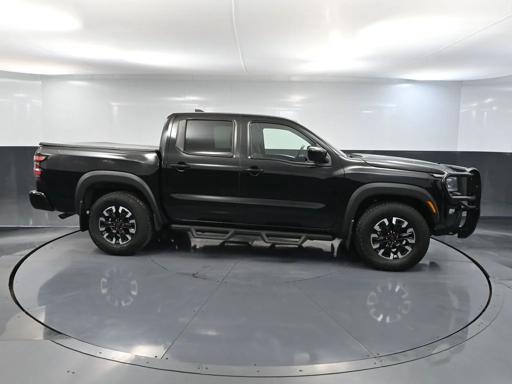 Used 2023 Black Nissan PRO-4X image 4