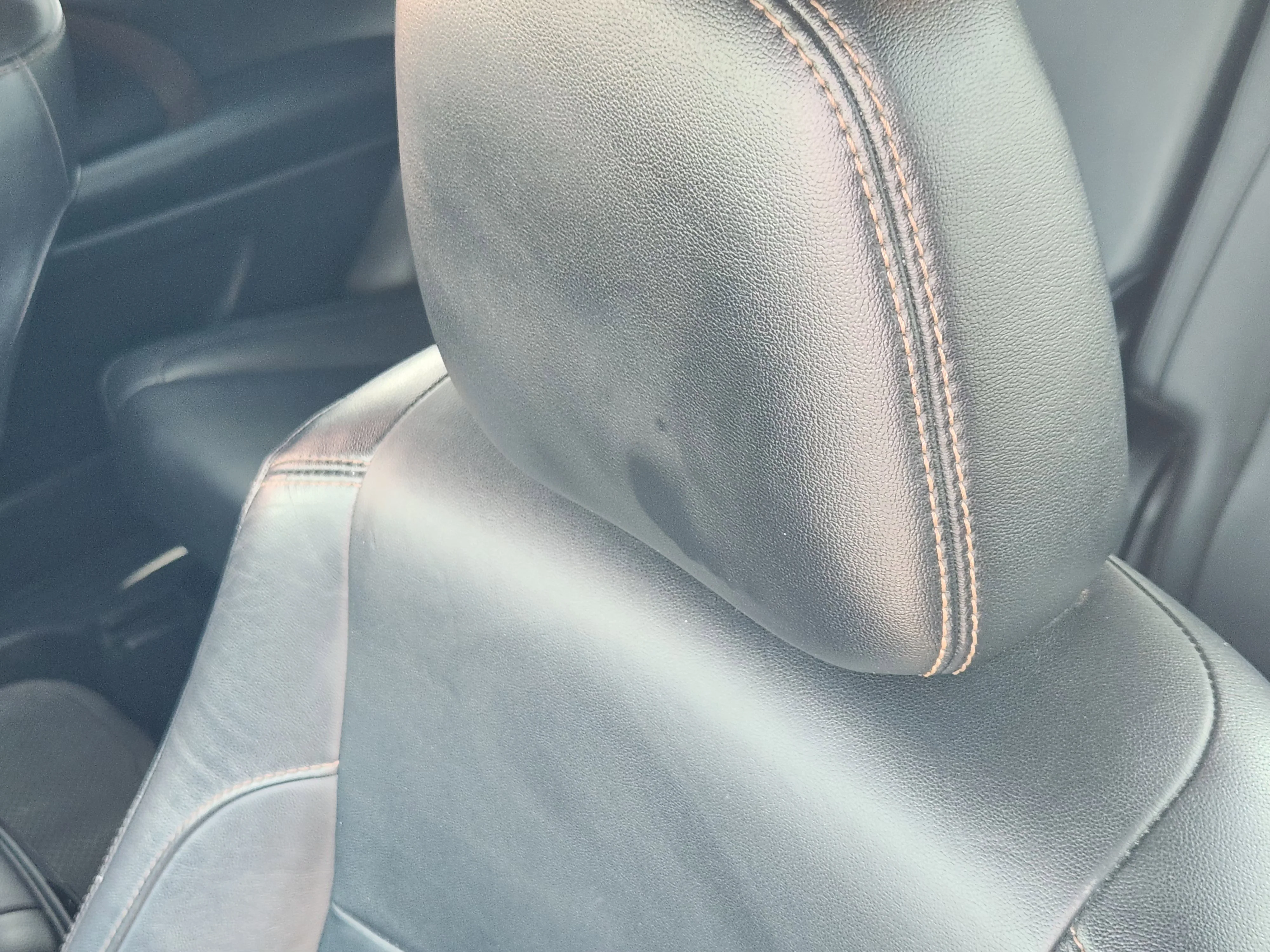 Used 2017 White Toyota XLE image 16