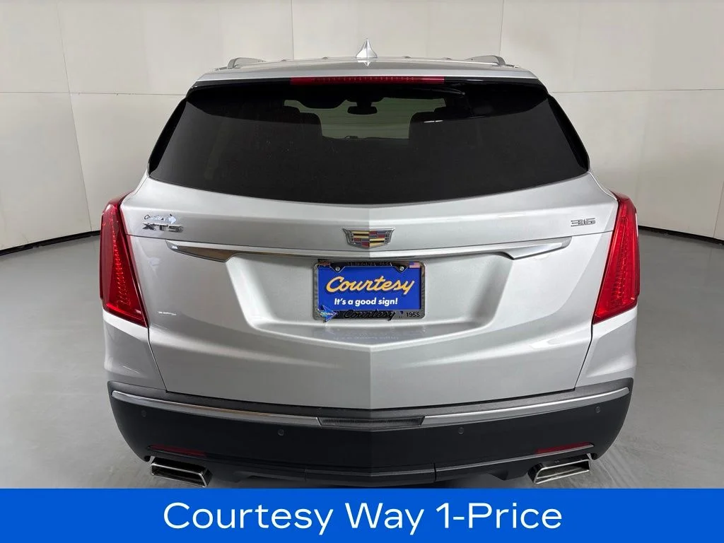 Used 2018 Silver Cadillac Premium Luxury image 10