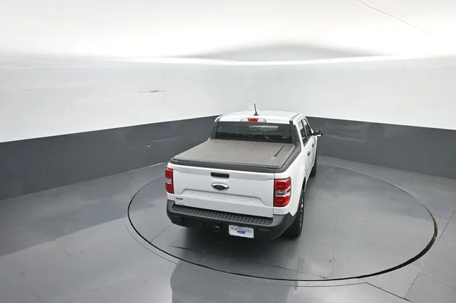 Certified Used 2024 Oxford White Ford XLT image 31
