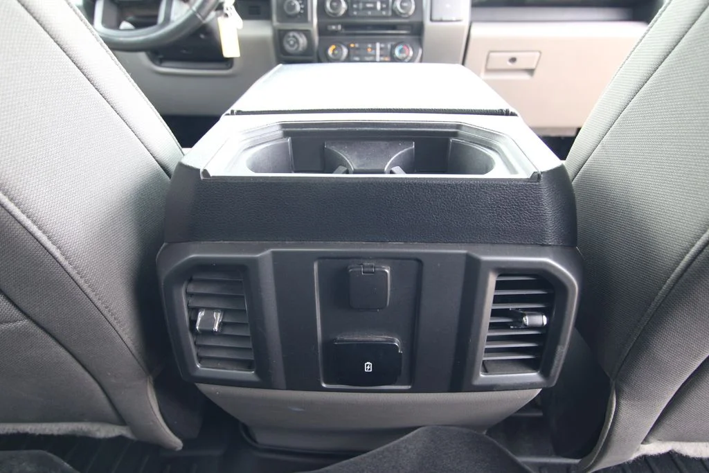 Used 2018 Black Ford XLT image 39