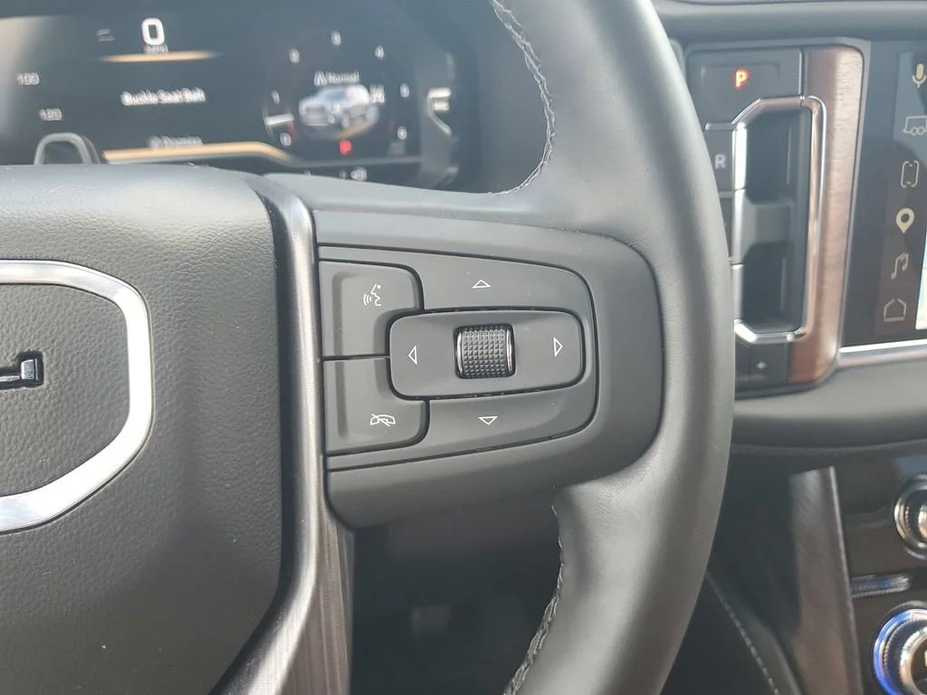 Used 2024 White Frost Tricoat GMC Denali Ultimate image 22