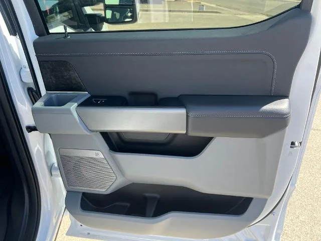 New 2026 Oxford White Ford F-250® XLT image 57