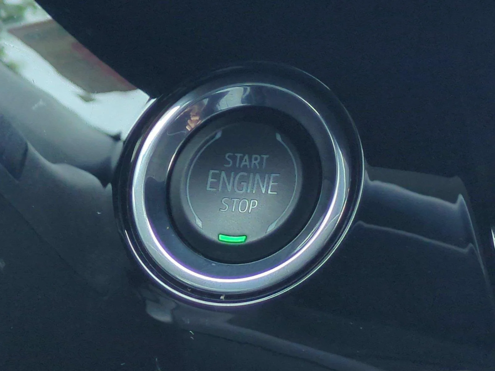 Used 2024 Ebony Twilight Metallic Buick Sport Touring image 30