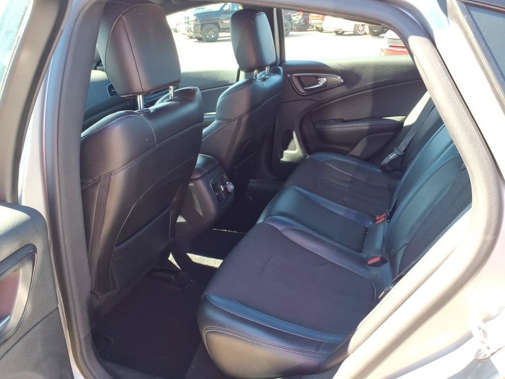 Used 2015 Silver Chrysler S image 8