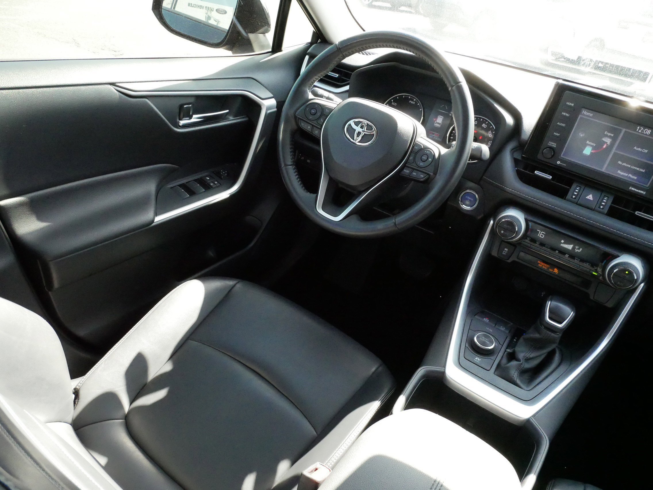 2022 Toyota RAV4 XLE Premium - Photo 9