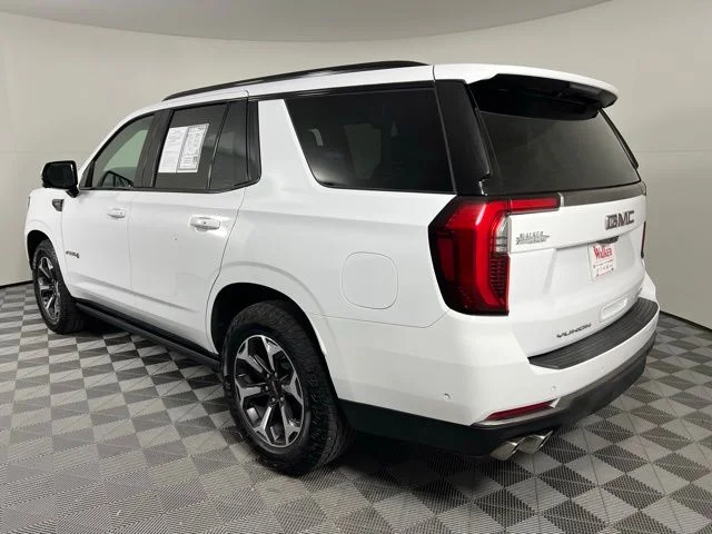 Used 2025 White GMC AT4 Ultimate image 5