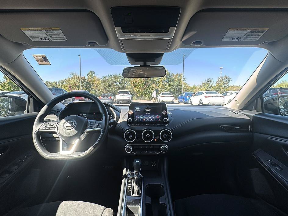 Used 2025 Super Black Nissan SV image 28