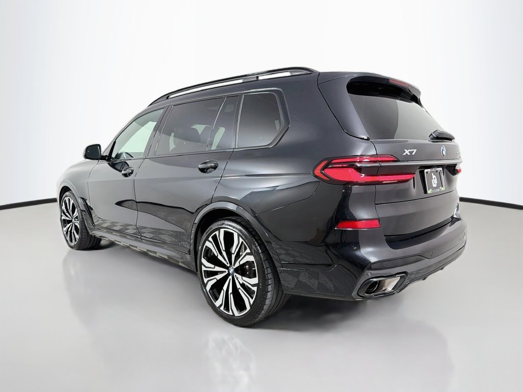 Used 2027 Black BMW xDrive40i image 7