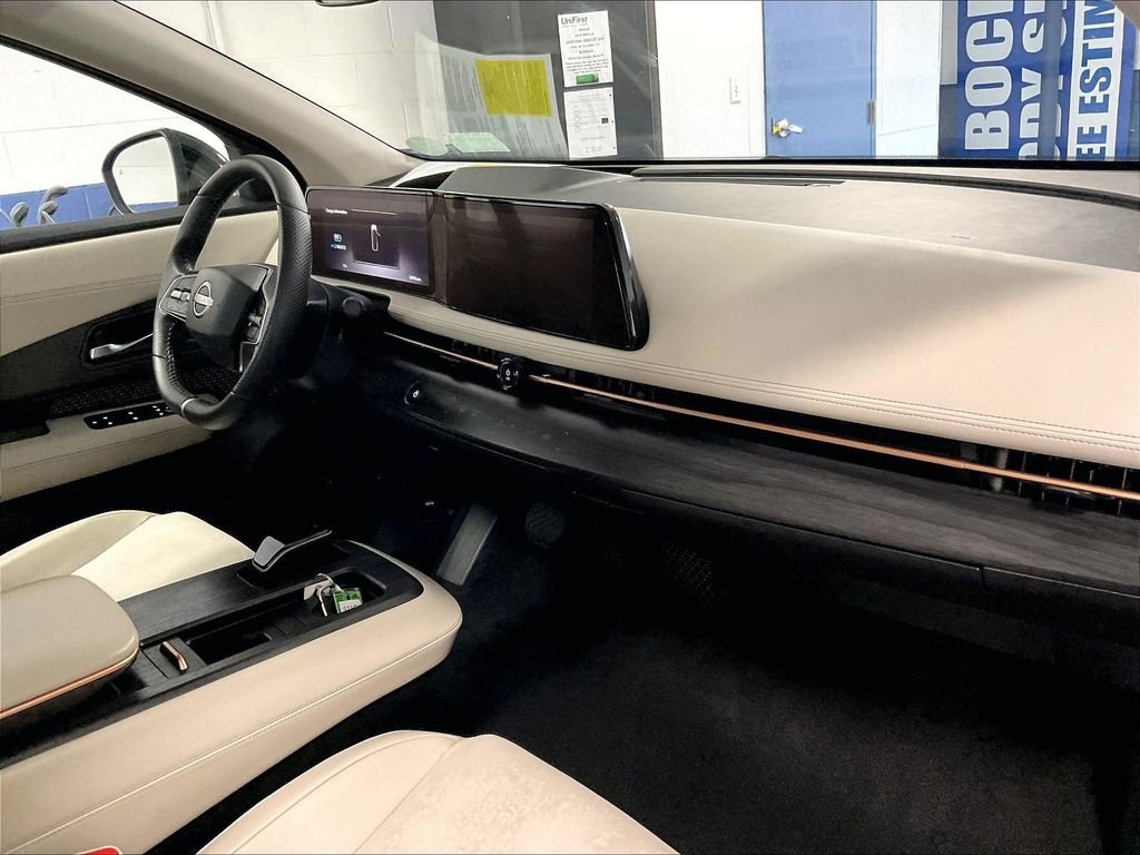 Certified Used 2023 Black Nissan ENGAGE image 14