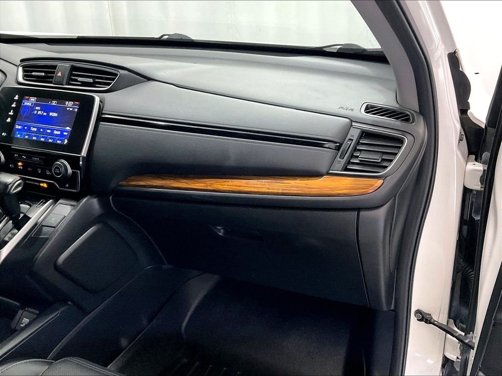 Used 2018 White Diamond Pearl Honda EX-L image 13