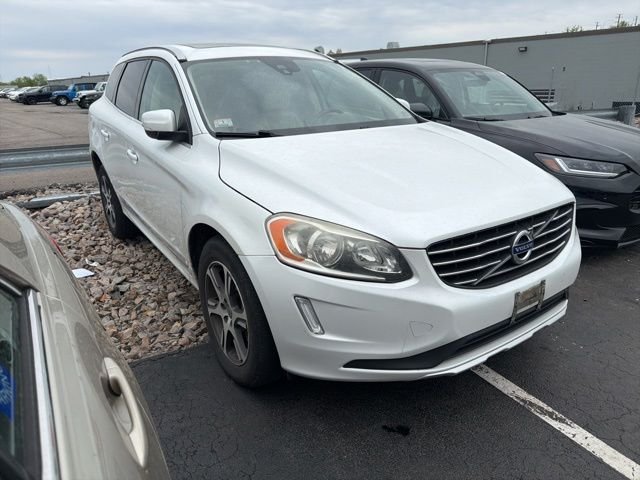 2015 Volvo XC60 T6 AWD Auto Premier Plus's photo