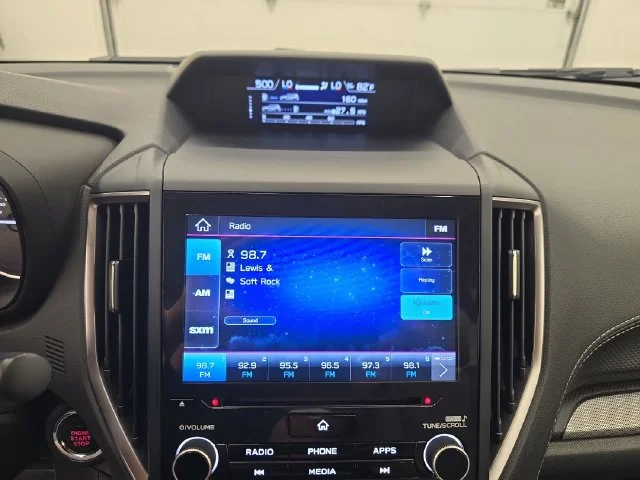Used 2020 Crystal Black Silica Subaru Limited image 23