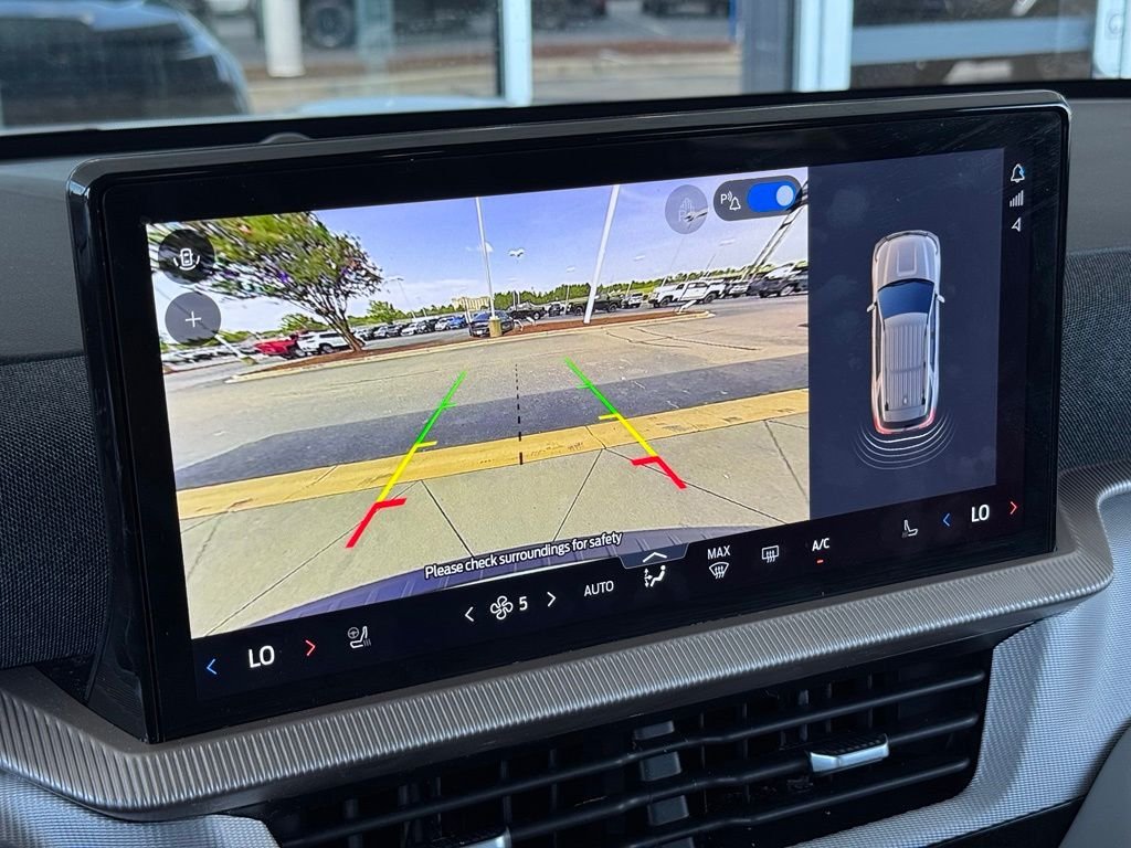 Used 2025 White Ford Active image 5
