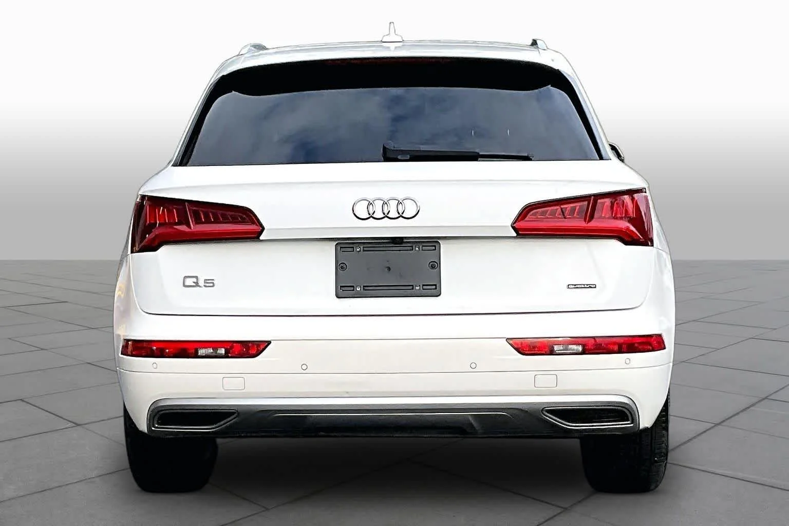 Used 2020 Brilliant Black Audi Premium image 5
