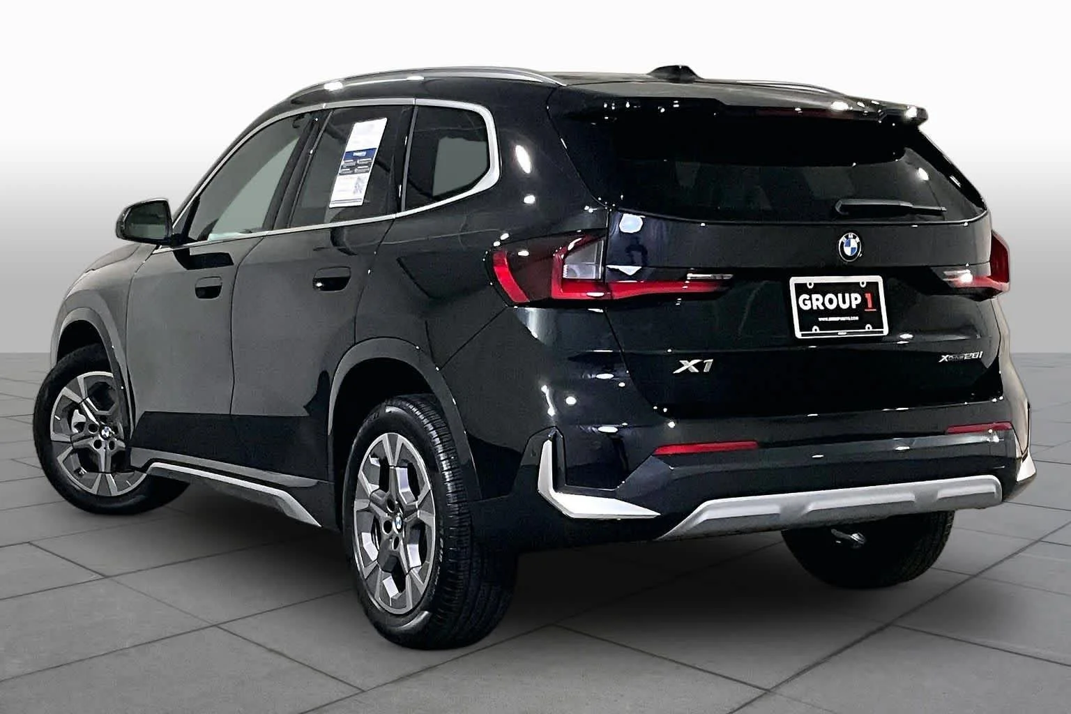 Certified Used 2025 Not Available BMW xDrive28i image 11