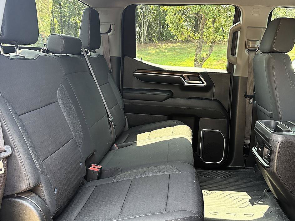 Used 2023 Black Chevrolet LT image 10