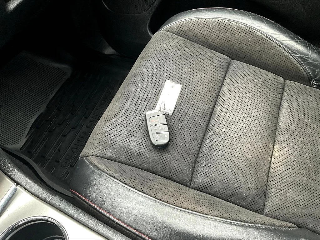 Used 2020 White Jeep Trailhawk image 38