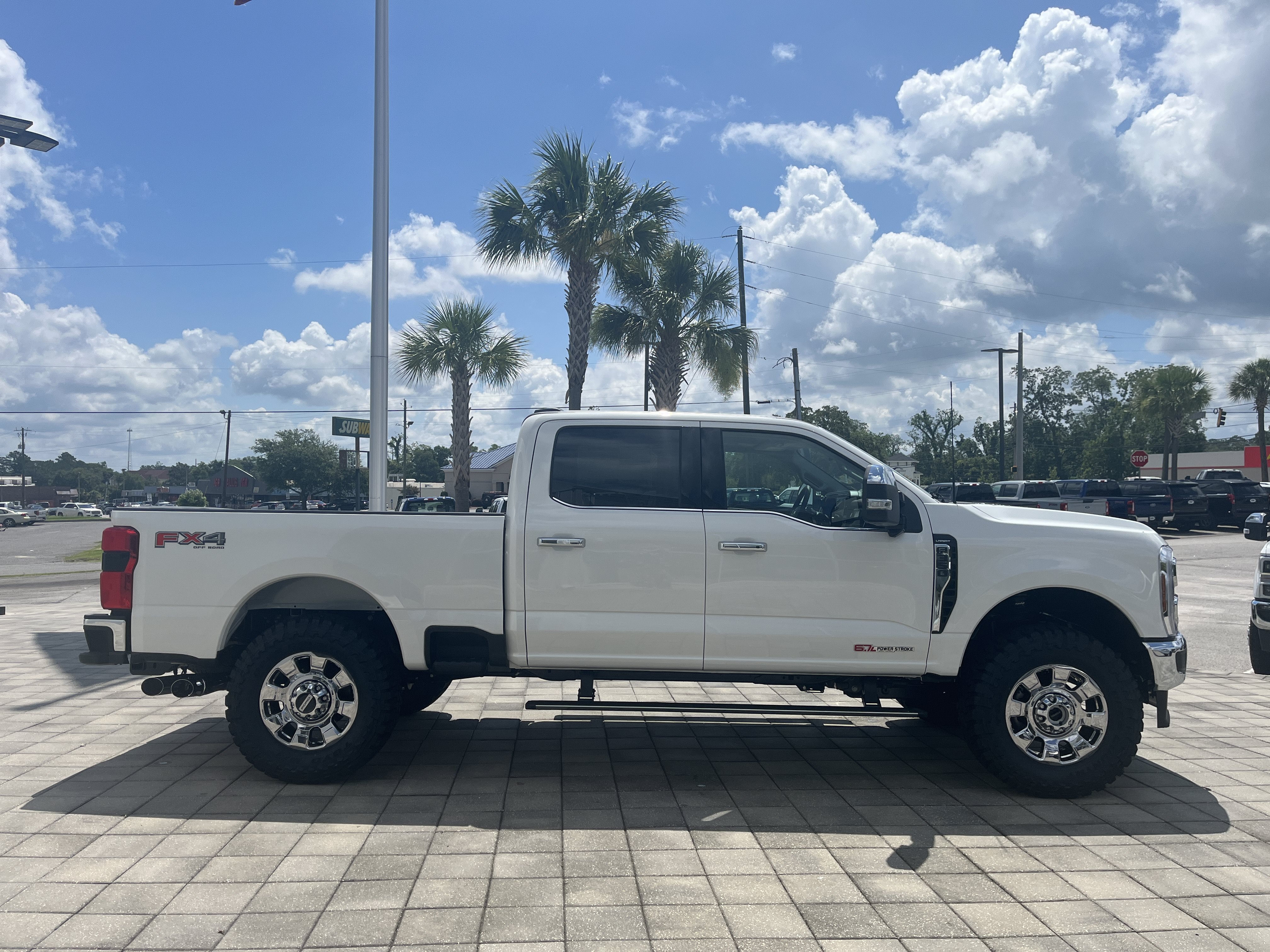 New 2026 Star White Metallic Tri-Coat Ford F-350® Lariat® image 7