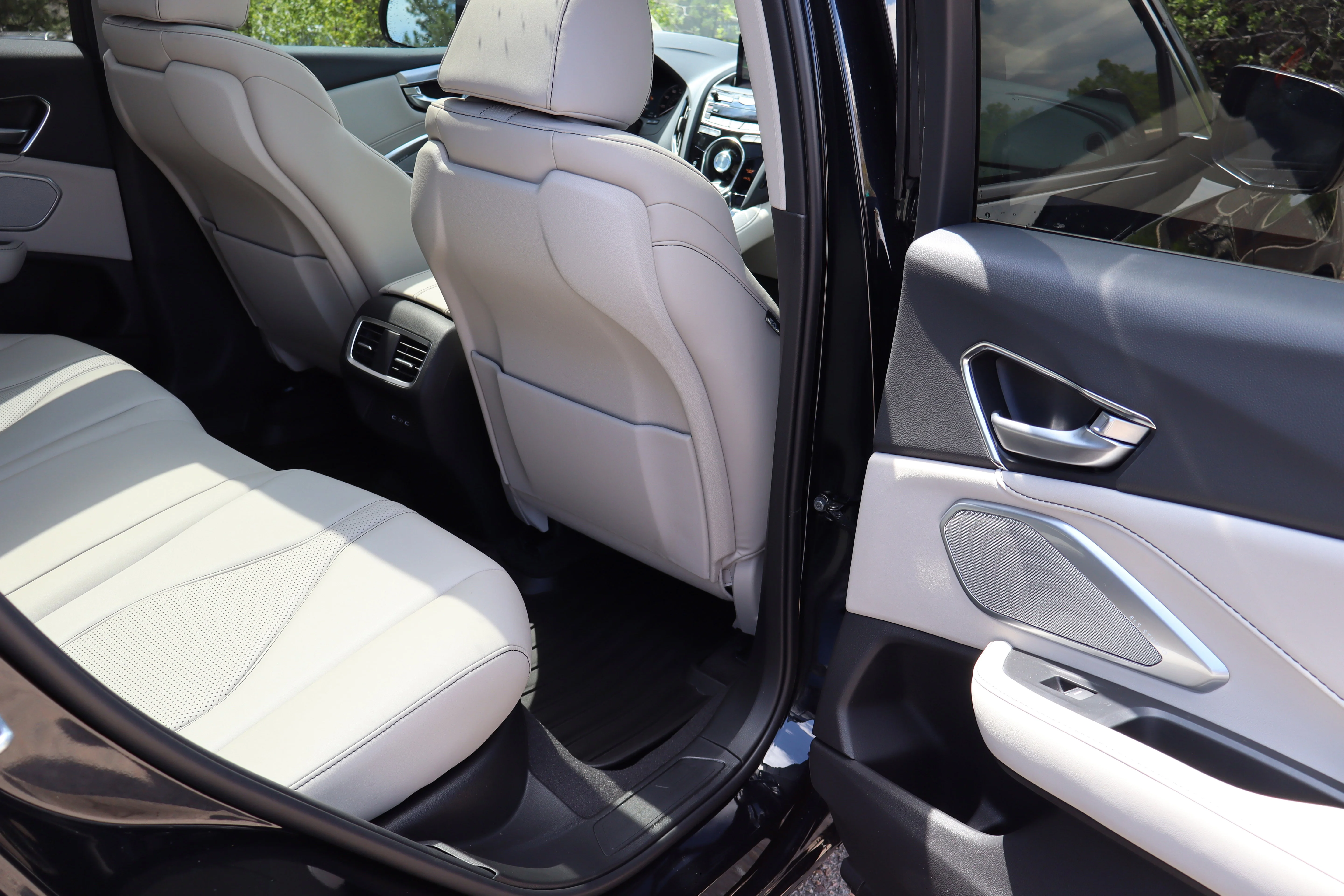 New 2026 Majestic Black Pearl Acura w/Technology Package image 32