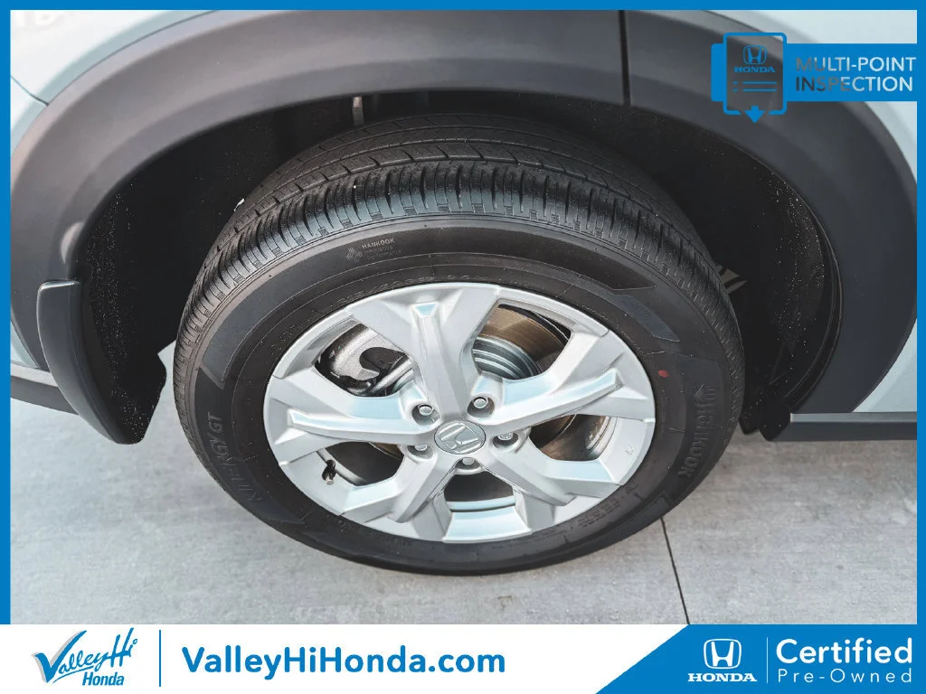 Certified Used 2025 Lunar Silver Metallic Honda AWD LX image 46