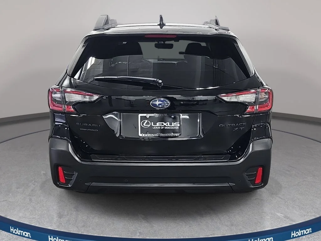 Used 2021 Black Subaru Onyx Edition XT image 7