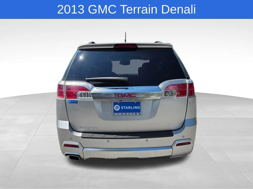 Used 2013 Quicksilver Metallic GMC Denali image 8