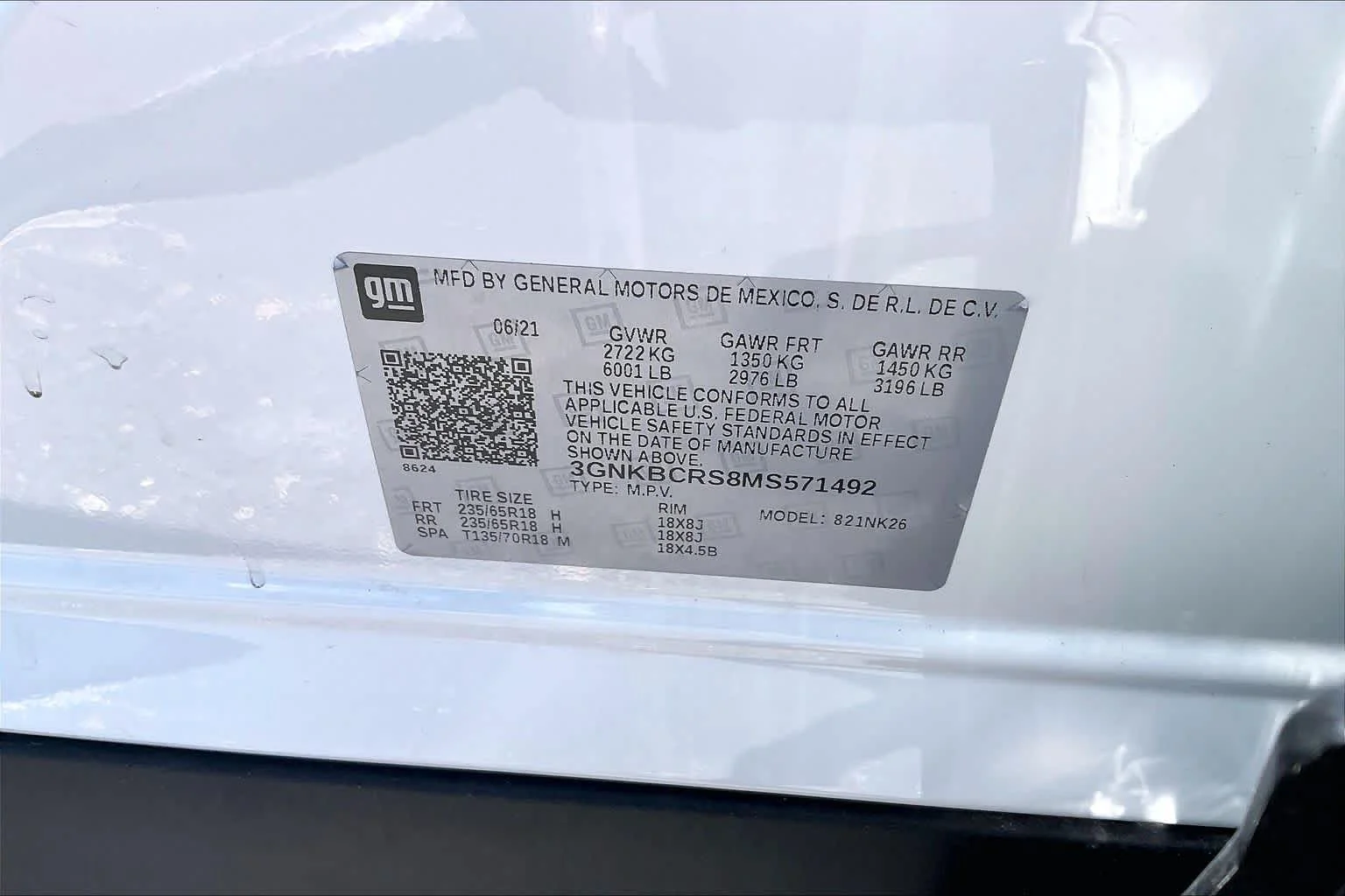 Used 2021 Summit White Chevrolet LT image 31