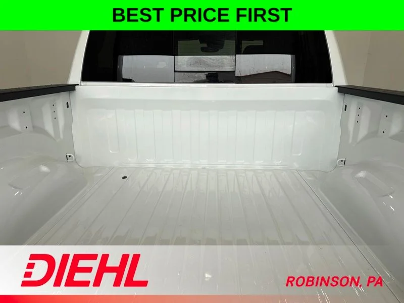 New 2026 Bright White Clear-Coat Exterior Paint RAM Laramie image 10