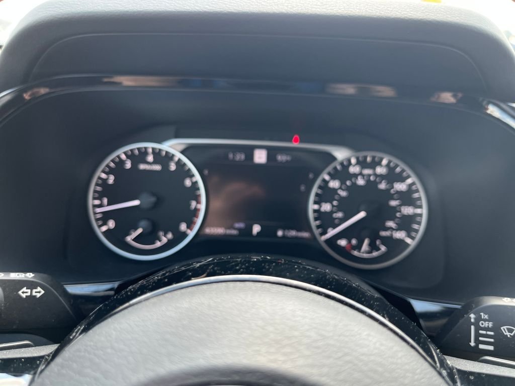 Certified Used 2023 Silver Nissan SL image 15