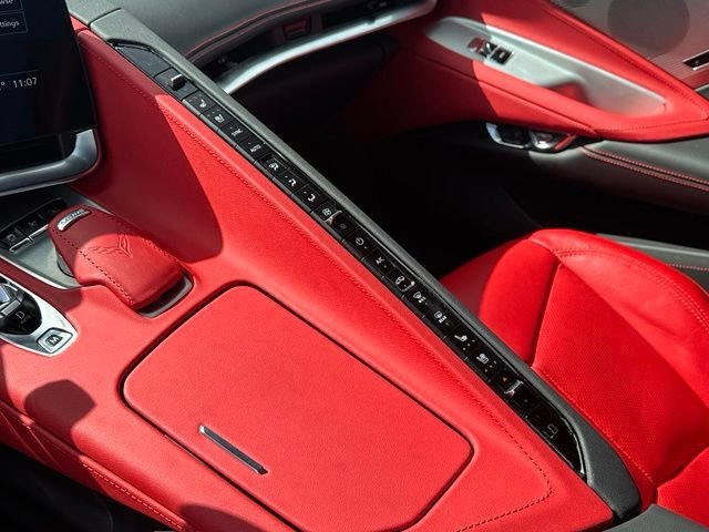 2022 Chevrolet Corvette 2LT - Photo 27