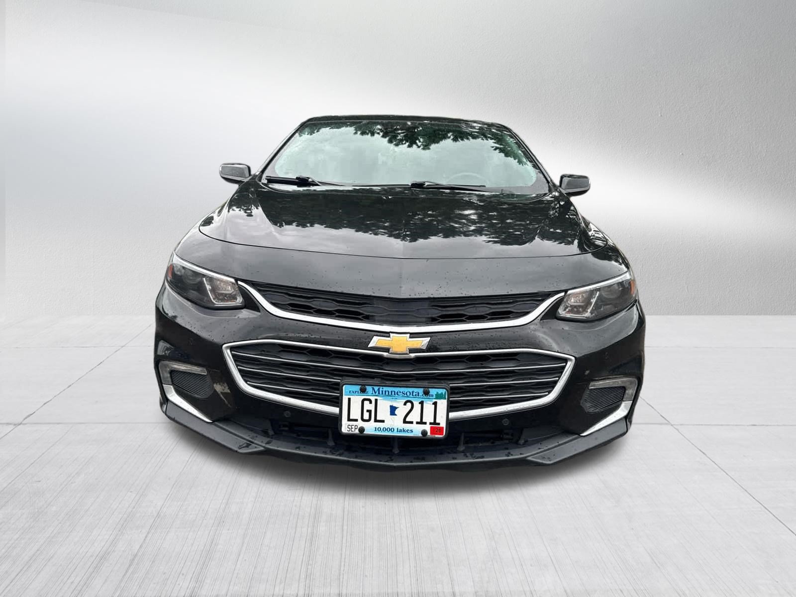 Used 2017 MOSAIC BLACK METALLIC Chevrolet Premier image 2