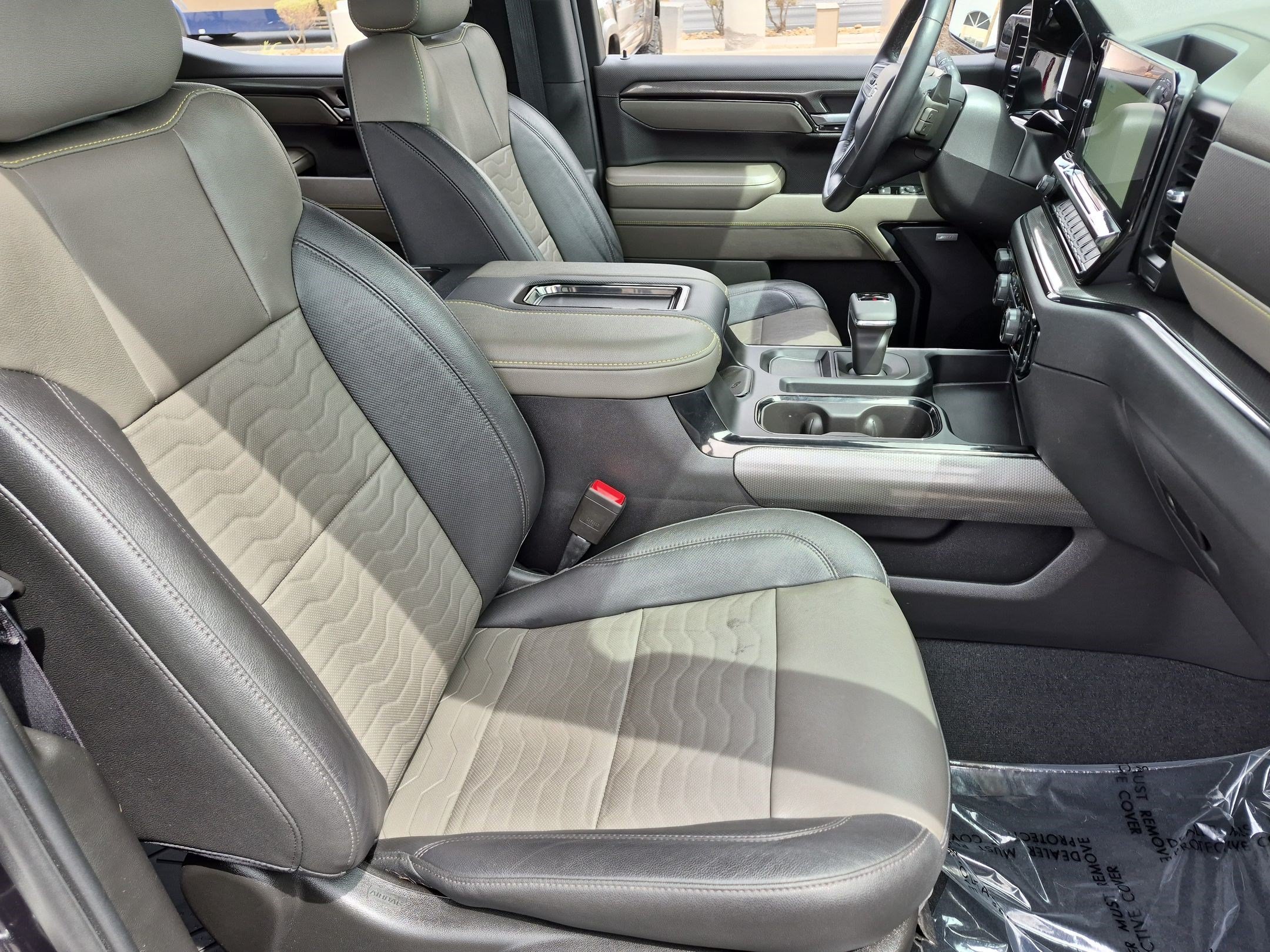 Used 2022 Dark Ash Metallic Chevrolet ZR2 image 32