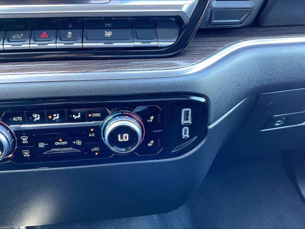 Used 2025 Black GMC Elevation image 26