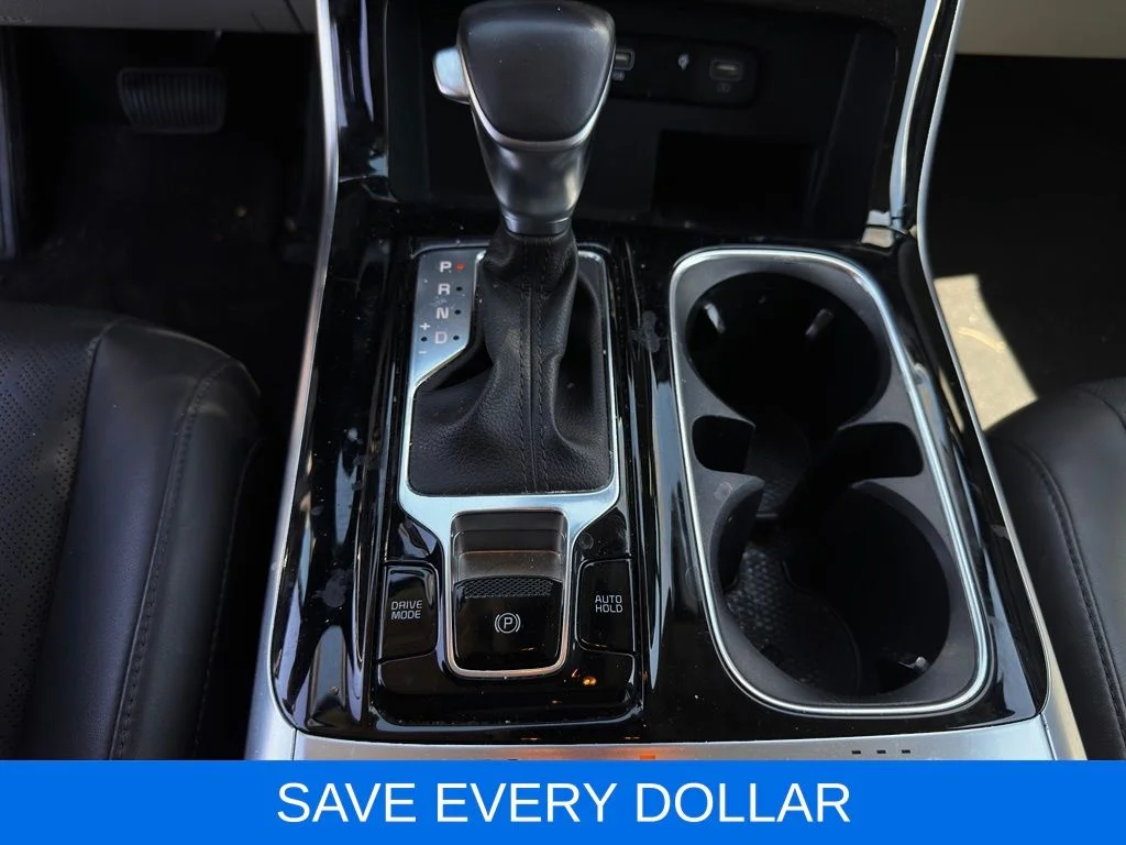 Used 2024 White Kia EX image 15