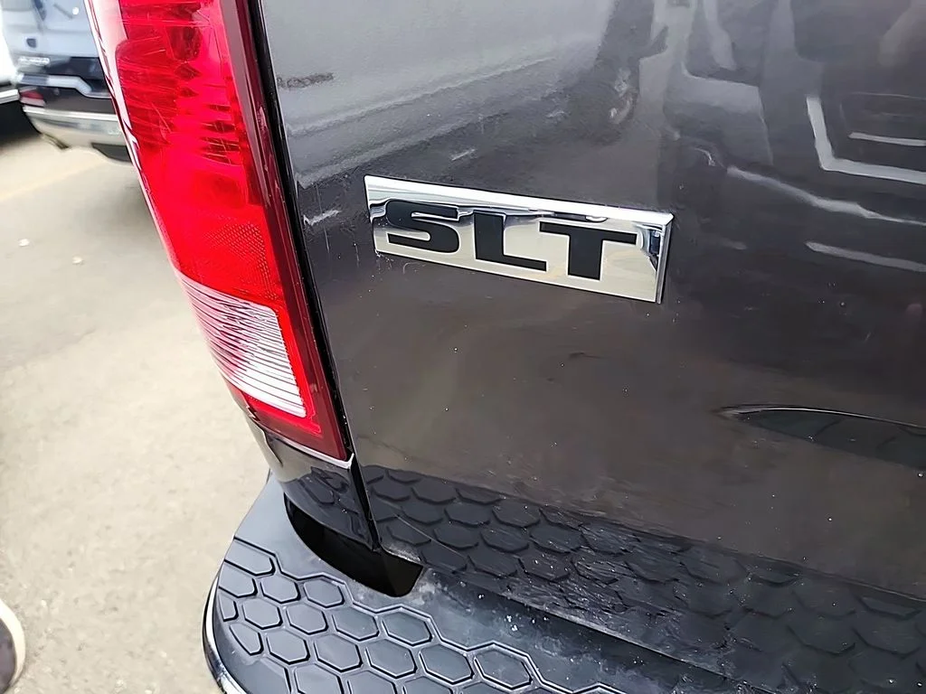 Used 2023 Granite Crystal Metallic Ram SLT image 10