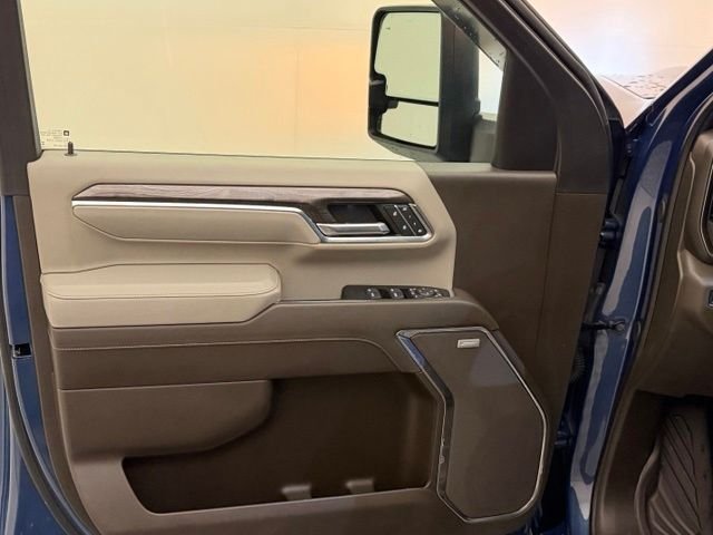 Used 2024 Lakeshore Blue Metallic Chevrolet LTZ image 28