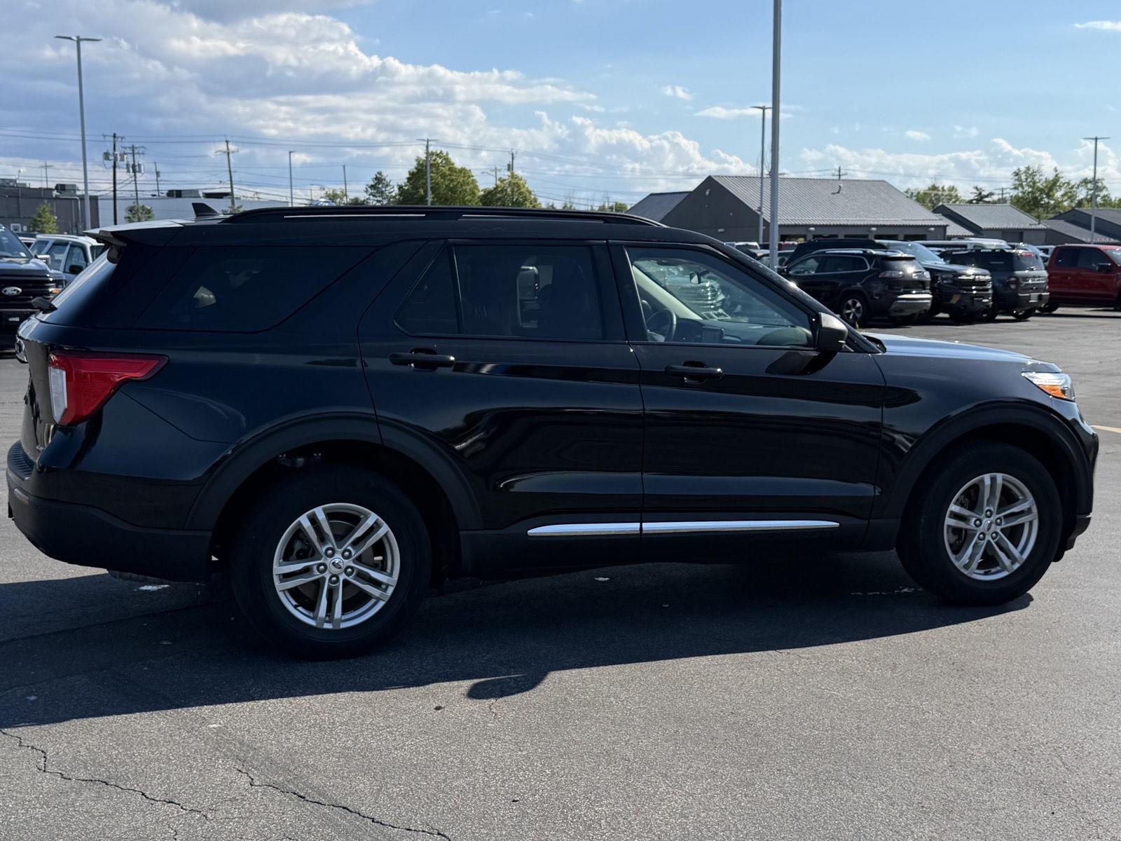 Used 2023 Agate Black Ford XLT image 6