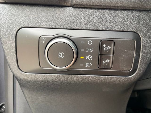 New 2026 Carbonized Gray Metallic Ford Outer Banks® image 17