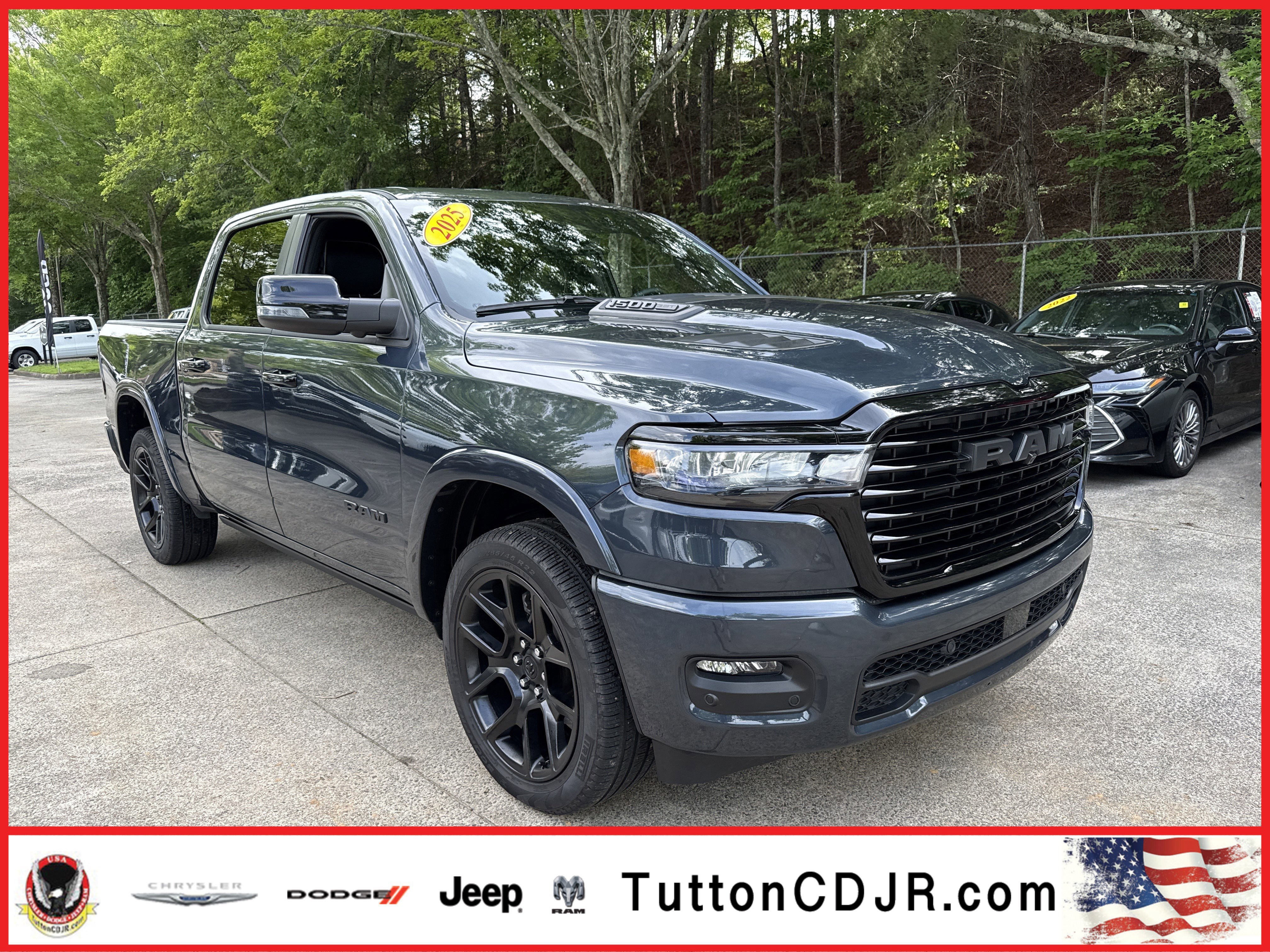 2025 RAM 1500 Laramie 4x4 Crew Cab 5'7's photo