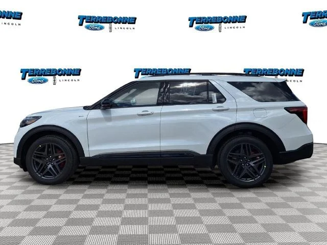 New 2027 Star White Metallic Tri-Coat Ford ST-Line image 34