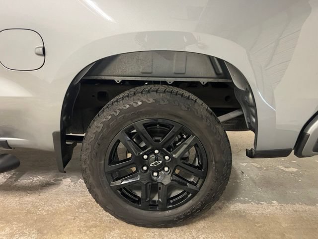 Used 2025 Sterling Gray Metallic Chevrolet Custom image 10