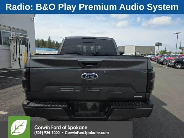 Used 2018 Magnetic Metallic Ford Lariat image 5