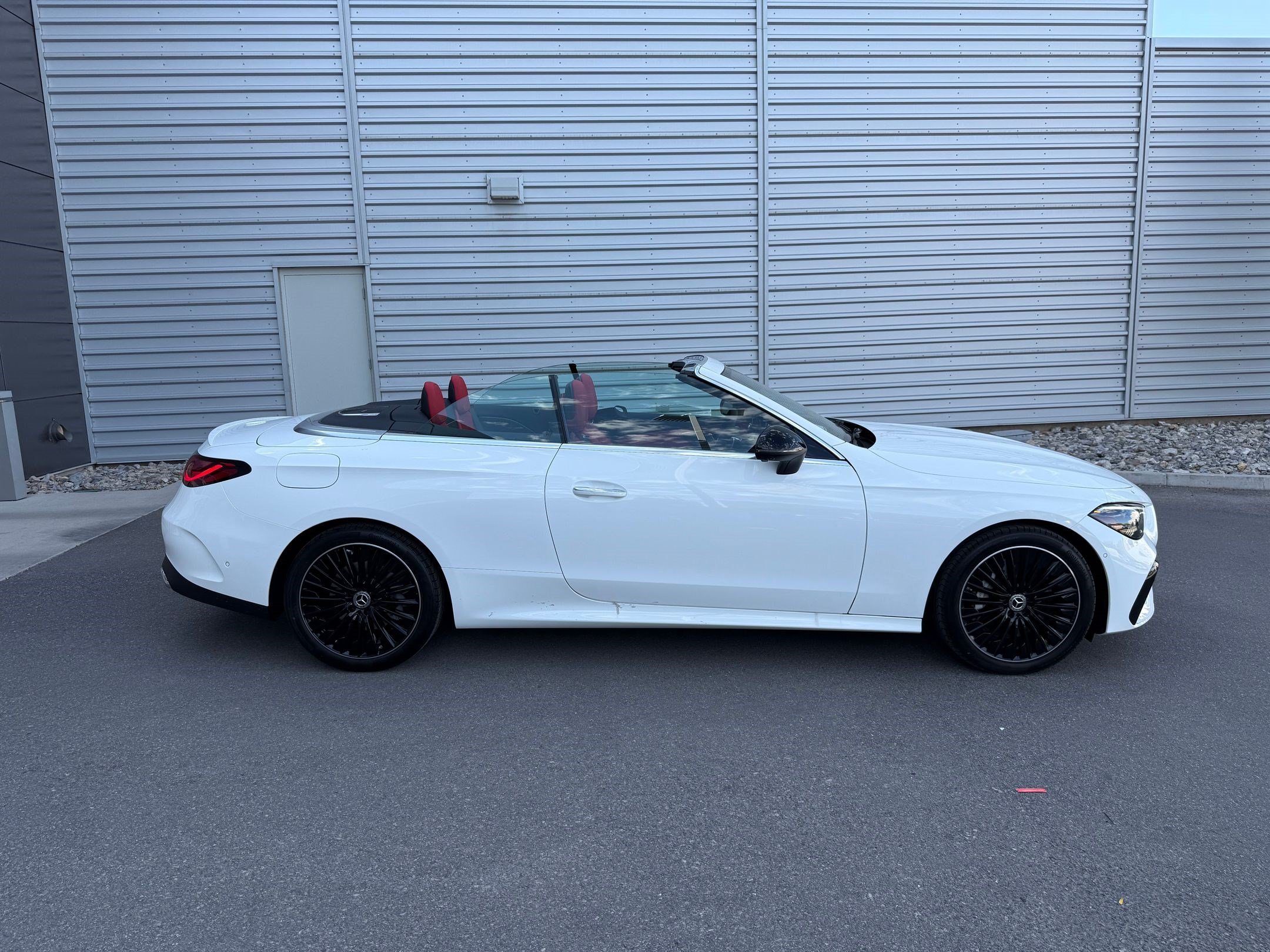 New 2026 Polar White Mercedes-Benz CLE 450 image 18