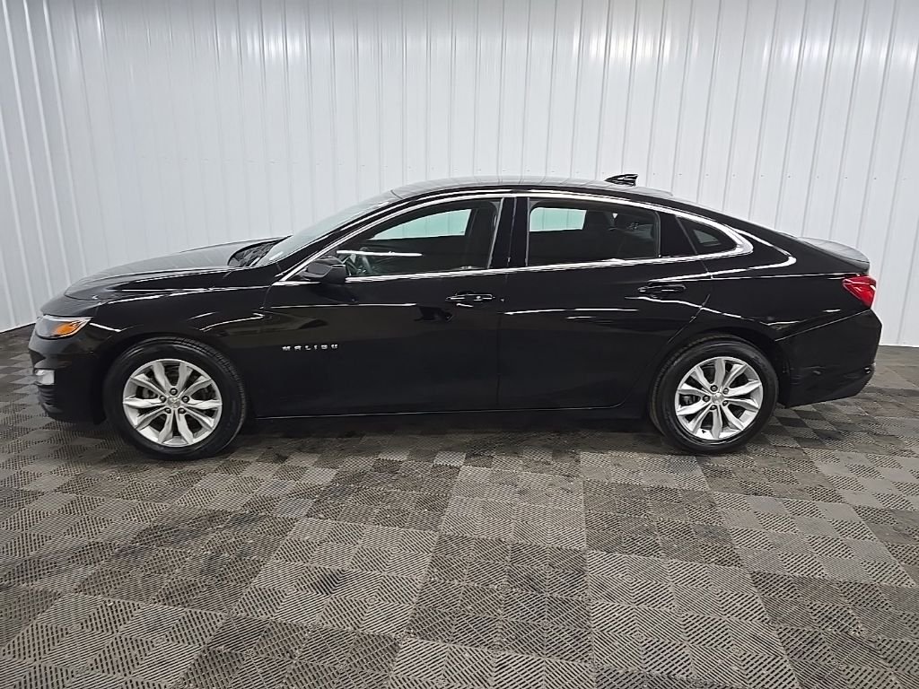Used 2023 Black Chevrolet LT image 5